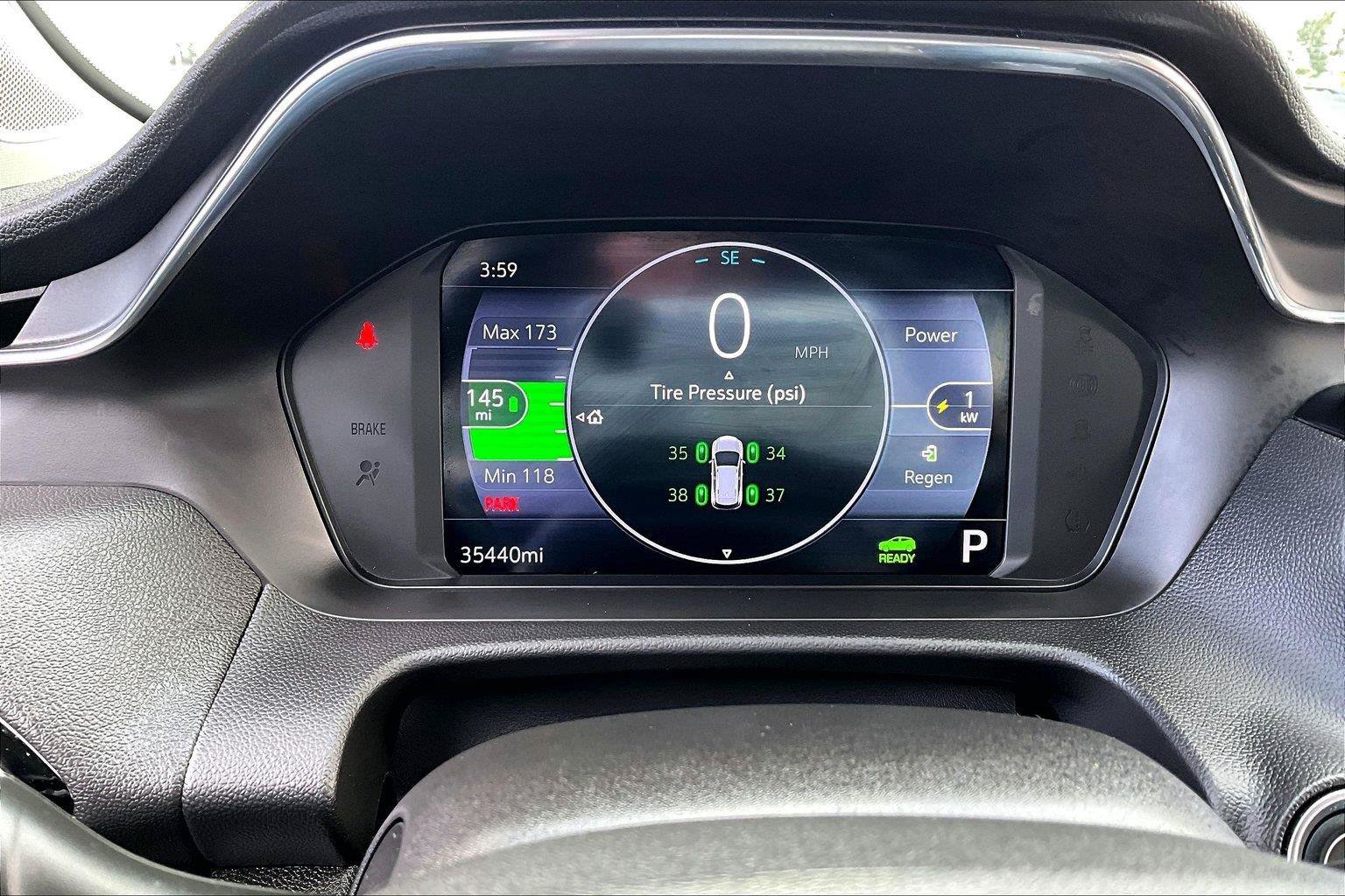 Used 2023 Chevrolet Bolt EUV LT w/ Convenience Package FWD image 13