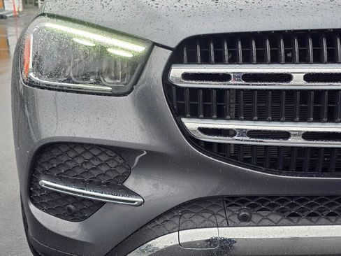 Used 2025 Mercedes-Benz GLE 450e 4MATIC image 31