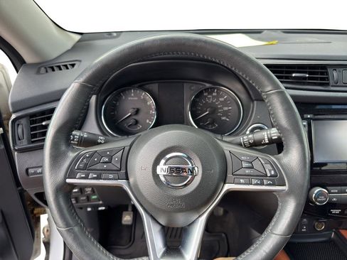 Used 2017 Nissan Rogue SL AWD/4WD image 8