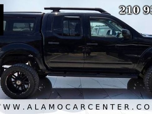 Used 2012 Nissan Frontier SV AWD/4WD image 6