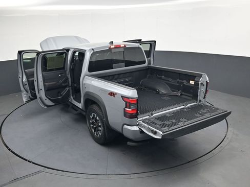Used 2023 Nissan Frontier PRO-4X w/ Tow Package AWD/4WD image 51