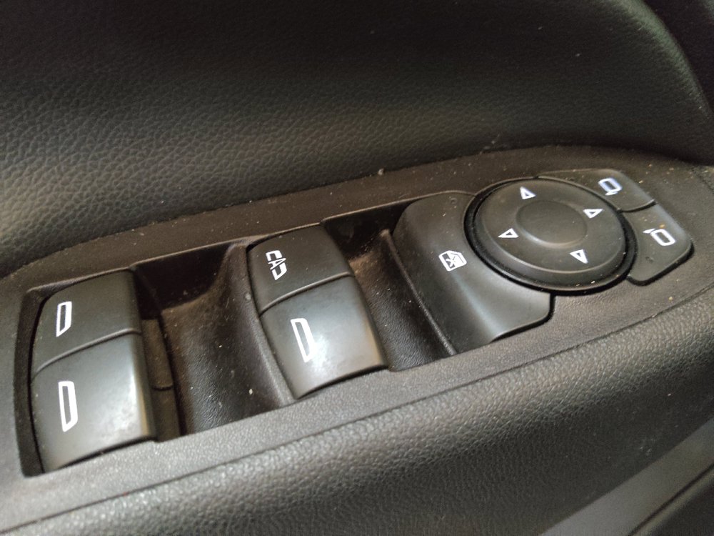 Used 2018 Chevrolet Equinox LT AWD/4WD image 27