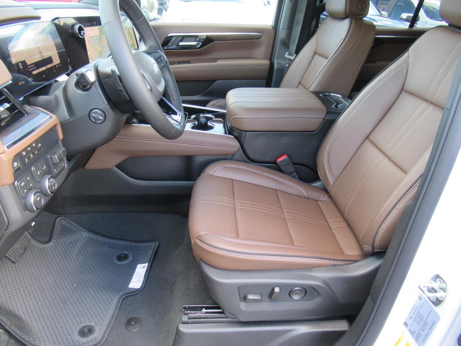 New 2026 Chevrolet Tahoe High Country w/ Sun And Tow Package AWD/4WD image 17