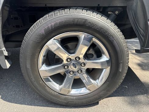 Used 2022 Ford F150 Lariat w/ Equipment Group 502A High AWD/4WD image 22