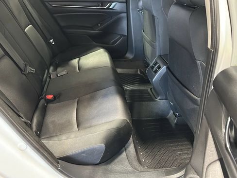 Used 2020 Honda Accord EX image 14