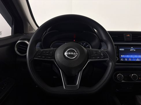 Certified 2025 Nissan Versa SV image 26