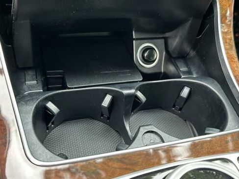 Used 2018 Mercedes-Benz C 300 4MATIC Sedan image 42