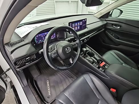 Used 2024 Honda Accord EX-L image 12