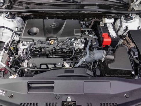 Used 2023 Toyota Camry SE image 24