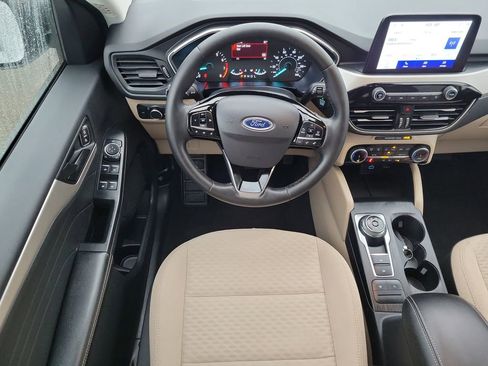 Certified 2022 Ford Escape SE w/ Convenience Package AWD/4WD image 14