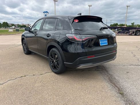 New 2026 Honda HR-V Sport image 3