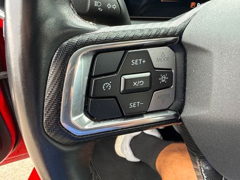 Used 2025 Ford Mustang Premium RWD image 27
