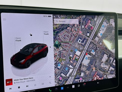 Used 2024 Tesla Model Y Long Range RWD image 19