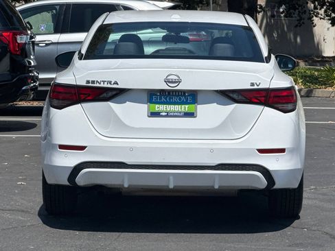 Used 2024 Nissan Sentra SV FWD image 4