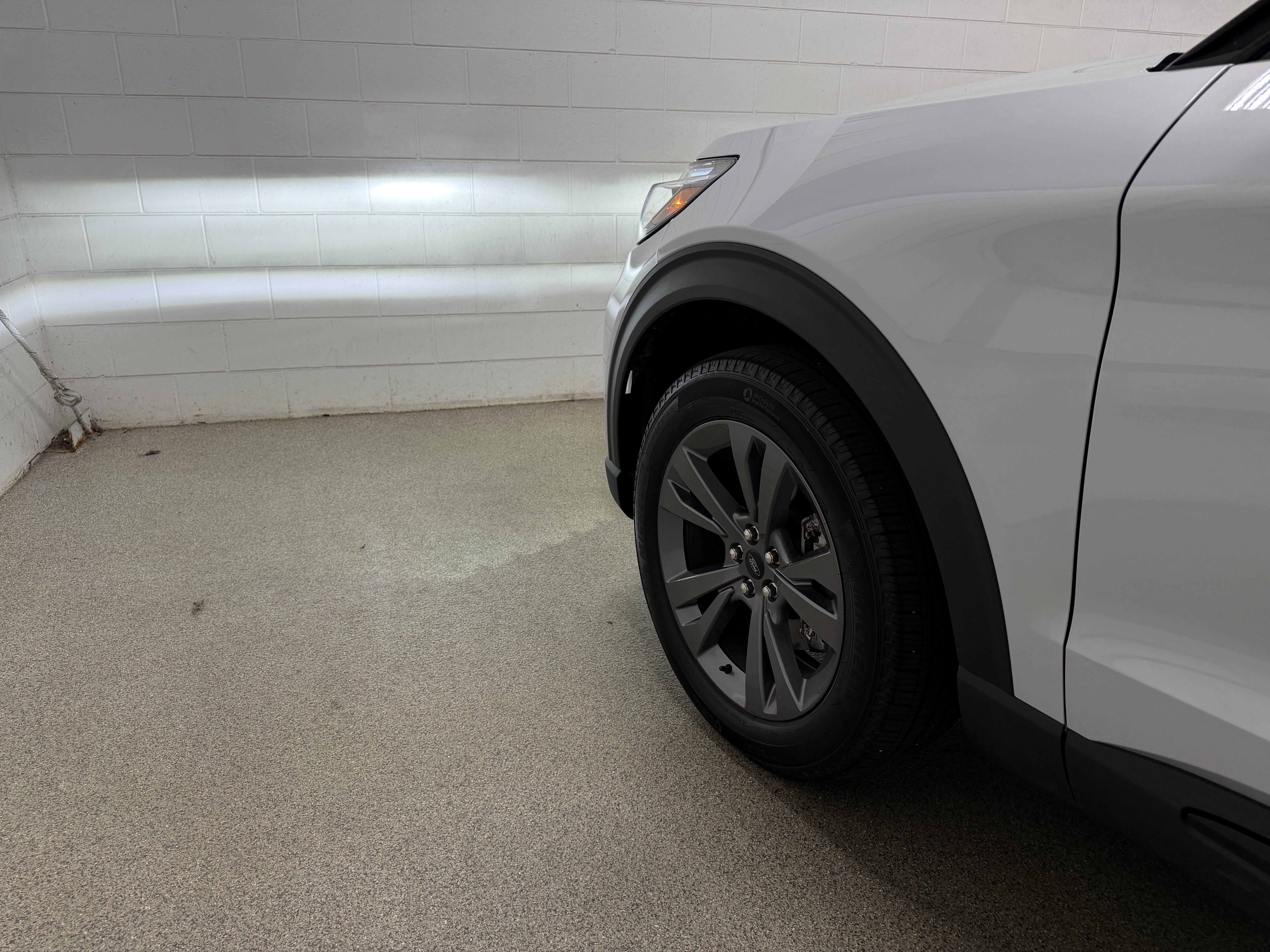 Used 2026 Ford Explorer Active w/ Active Comfort Package AWD/4WD image 35