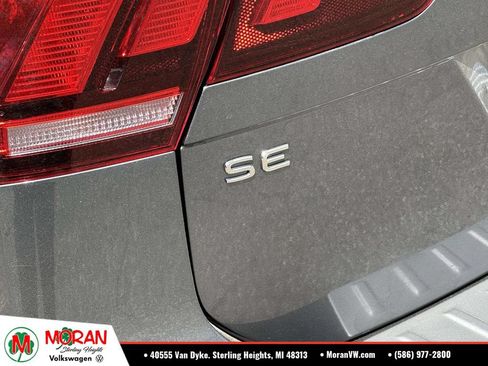 Certified 2023 Volkswagen Tiguan SE FWD image 9