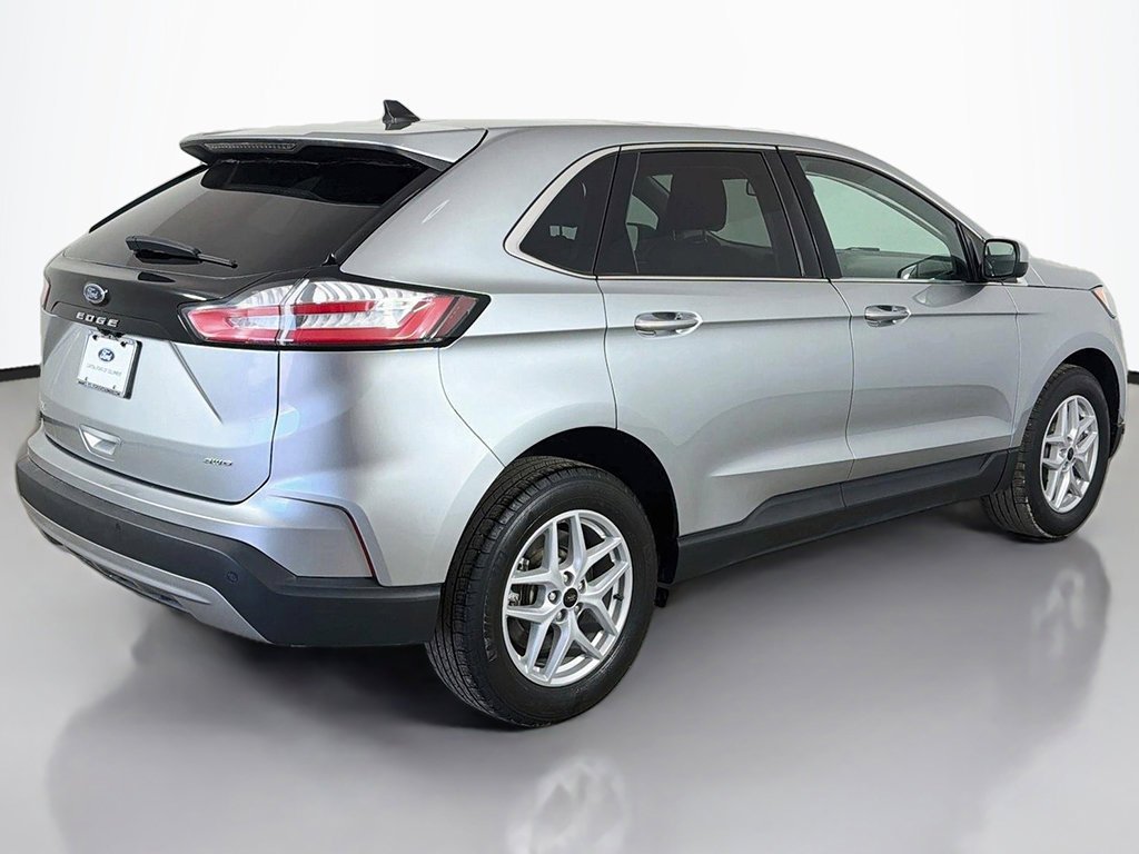 Used 2024 Ford Edge SEL w/ Convenience Package AWD/4WD image 11