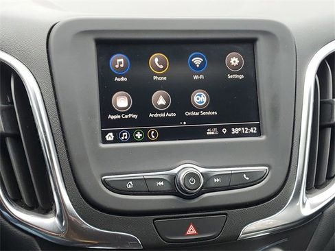 Used 2021 Chevrolet Equinox LT image 18