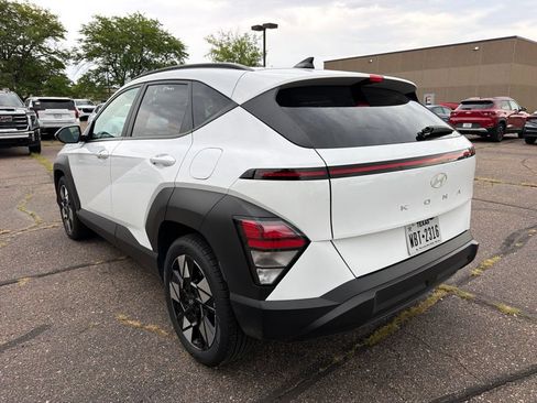 Used 2025 Hyundai Kona SEL FWD image 7
