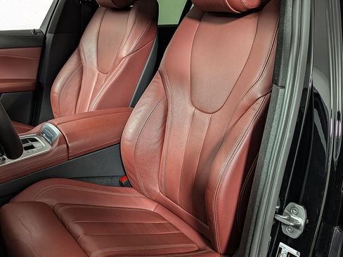 Used 2022 BMW X6 xDrive40i w/ Premium Package image 17