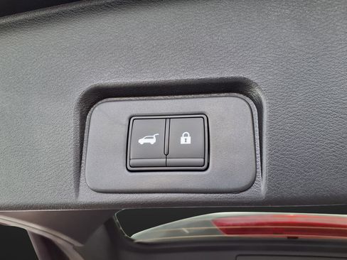 New 2026 Nissan Rogue SV AWD/4WD image 10