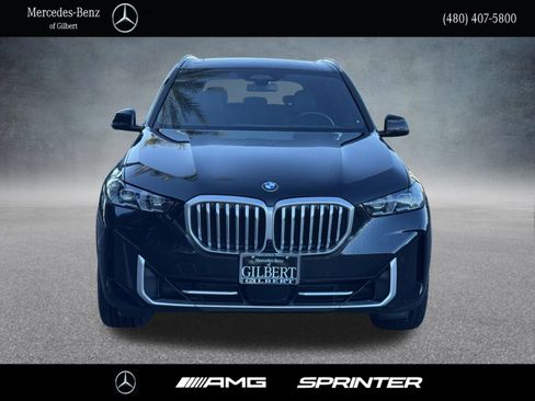 Used 2024 BMW X5 sDrive40i w/ Executive Package image 2