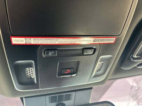 Used 2025 Toyota Camry SE FWD image 22