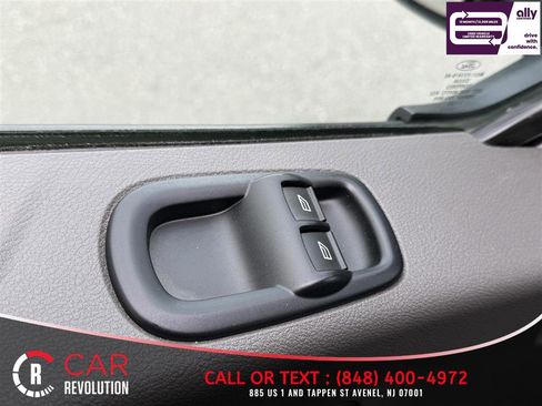 Used 2023 Ford Transit 350 XLT RWD image 30
