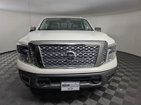 Used 2019 Nissan Titan Platinum Reserve w/ Platinum Utility Package AWD/4WD image 8
