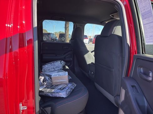 New 2026 Nissan Frontier PRO-4X w/ Pro-4x Convenience Package image 17