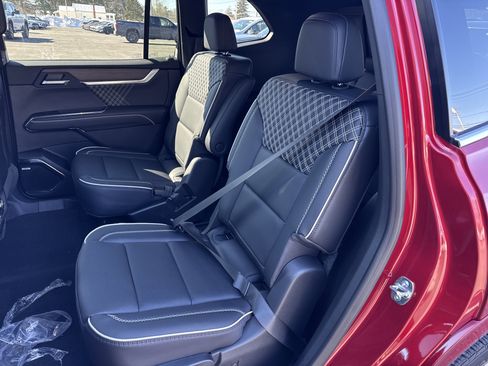 New 2026 GMC Acadia Denali w/ Super Cruise Package image 16