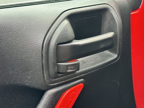 Used 2017 Jeep Wrangler Unlimited Sport image 15