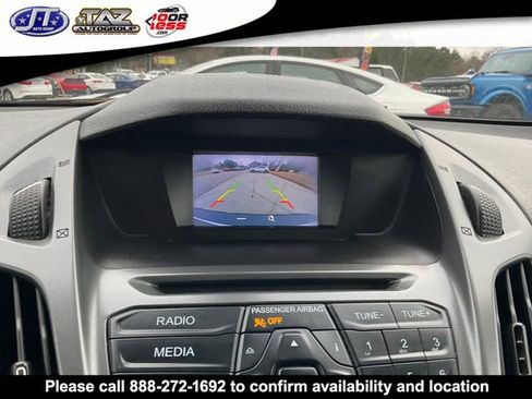 Used 2018 Ford Transit Connect XL image 16