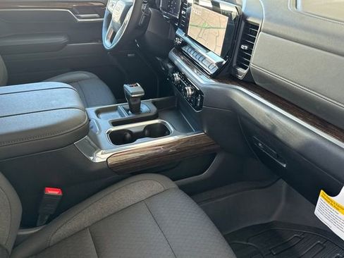New 2026 GMC Sierra 1500 Elevation w/ Preferred Package image 17