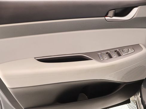 Used 2025 Hyundai Palisade SEL FWD image 17