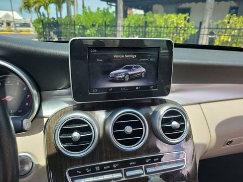 Used 2017 Mercedes-Benz C 300 Sedan image 26