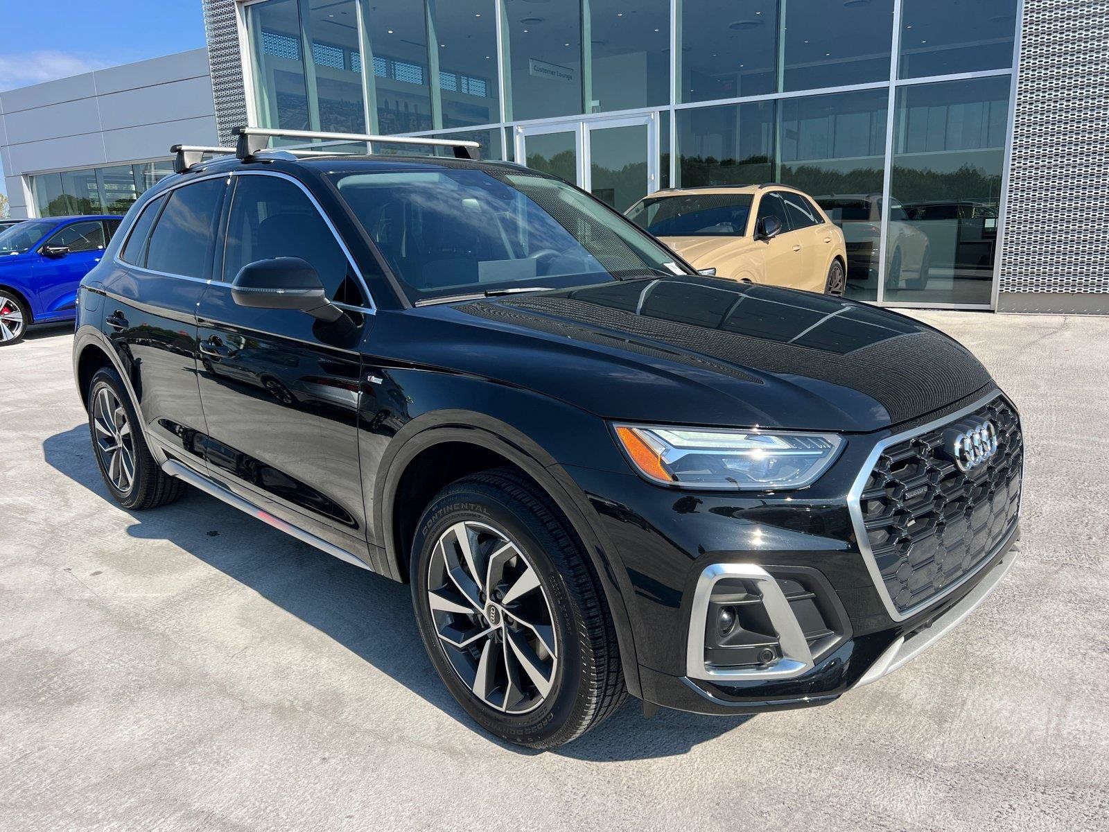 Certified 2023 Audi Q5 2.0T Premium Plus w/ Premium Plus Package AWD/4WD image 3