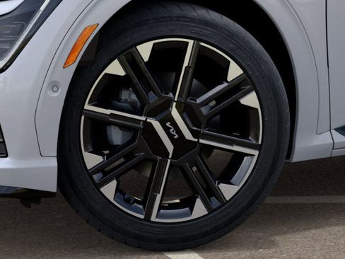 New 2025 Kia EV6 GT-Line image 9