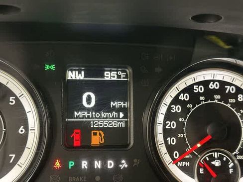 Used 2020 RAM 1500 Classic SLT AWD/4WD image 16