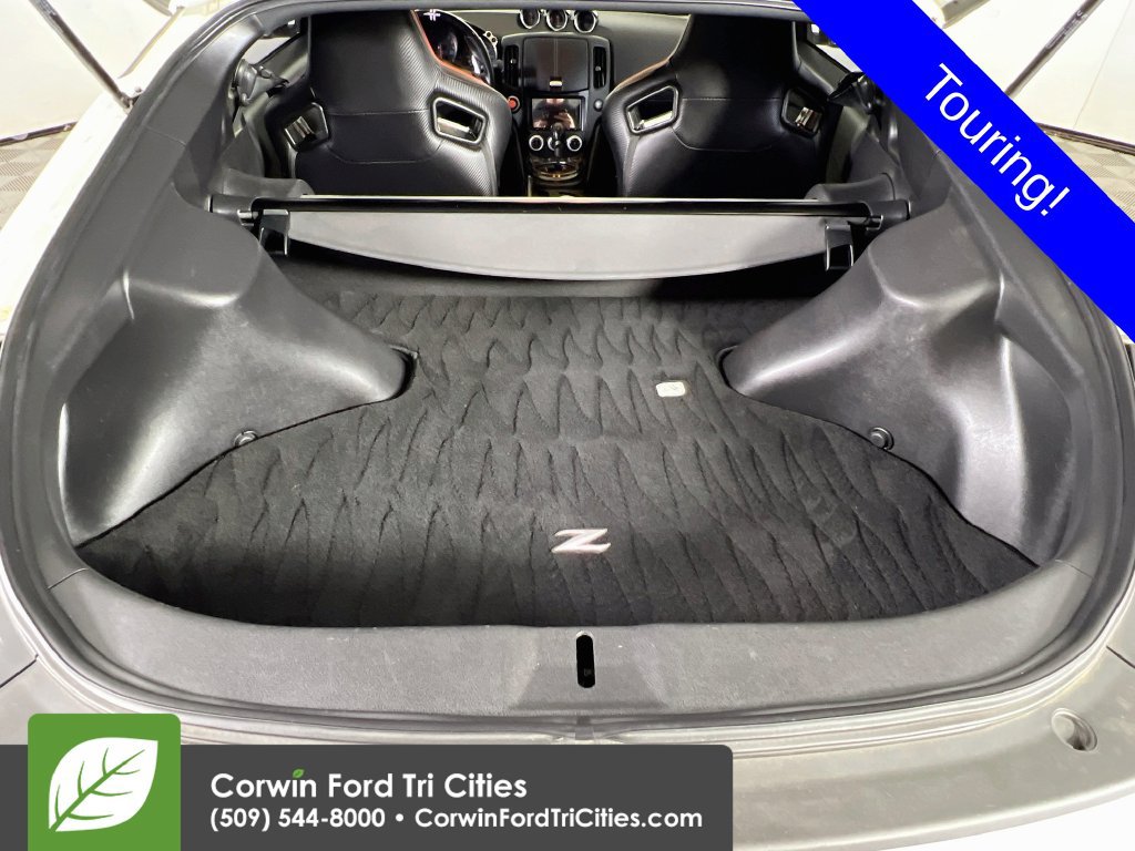 Used 2013 Nissan 370Z Touring RWD image 14