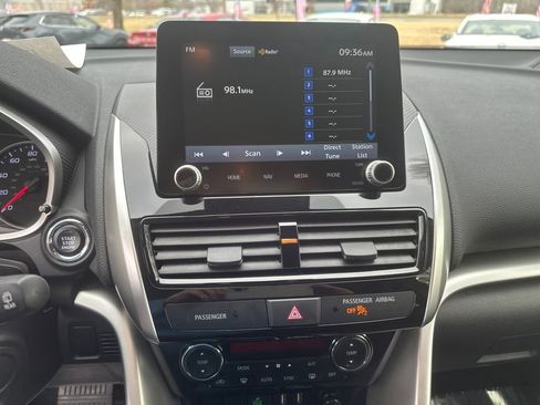 Used 2025 Mitsubishi Eclipse Cross SE image 10