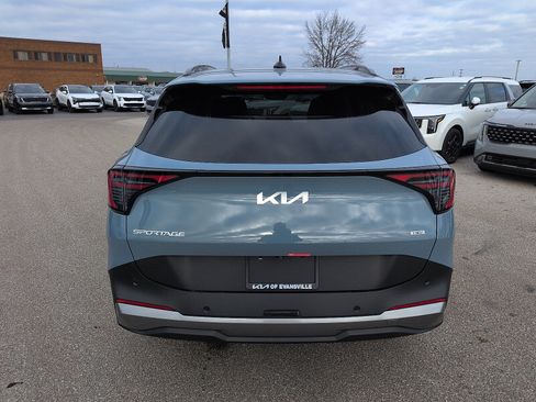 New 2026 Kia Sportage EX image 6