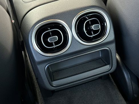 New 2025 Mercedes-Benz C 300 Sedan image 25