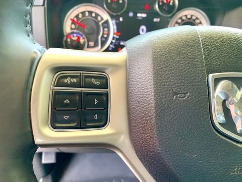 Used 2018 RAM 1500 Laramie w/ Convenience Group AWD/4WD image 31