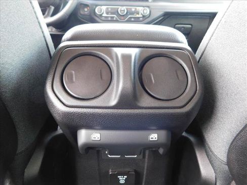 Used 2026 Jeep Wrangler Unlimited Rubicon AWD/4WD image 24