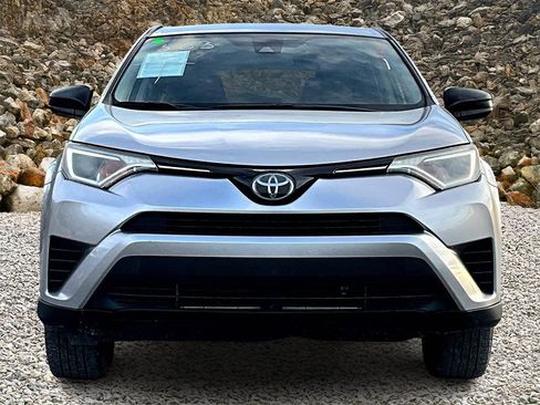 Used 2018 Toyota RAV4 LE w/ Carpet Mat Package image 3