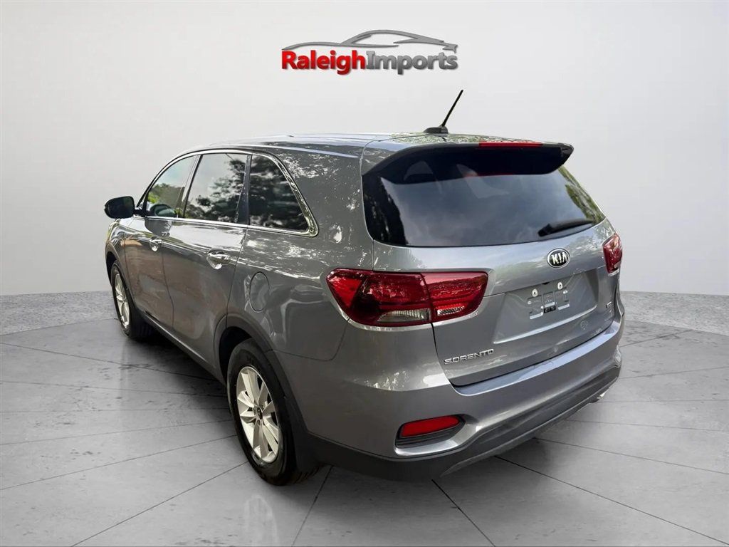 Used 2020 Kia Sorento L FWD image 8
