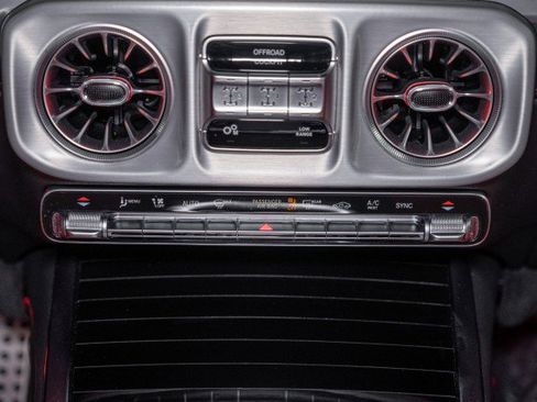 Certified 2025 Mercedes-Benz G 550 image 17