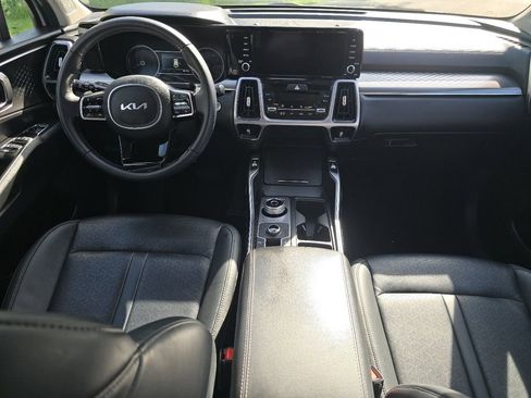 Used 2023 Kia Sorento EX AWD/4WD image 22