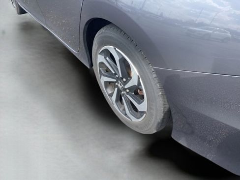 Used 2017 Honda Accord EX image 14